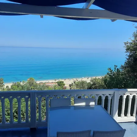Semesterbostad Vacanze Nel Blu Di Pizzo (Calabria)